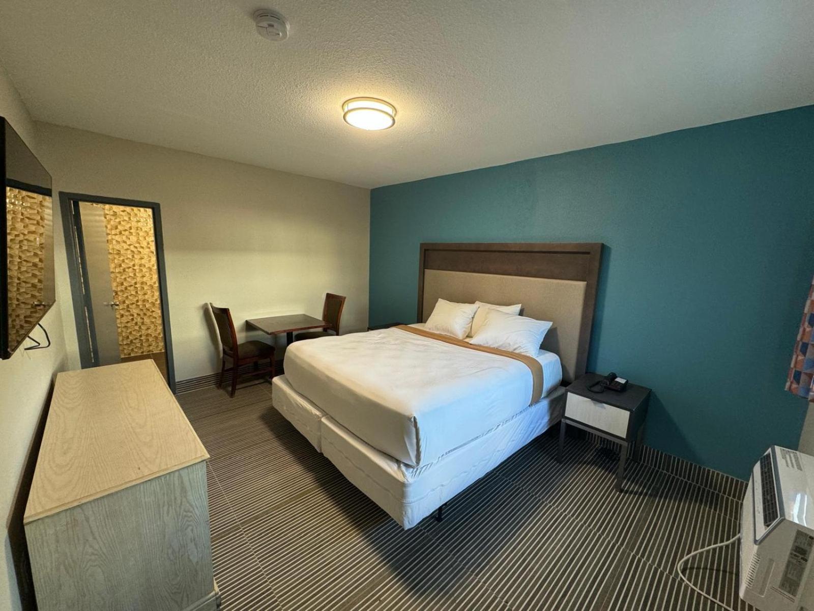 Essence Express Elizabeth Ewr Airport Hotel Ngoại thất bức ảnh